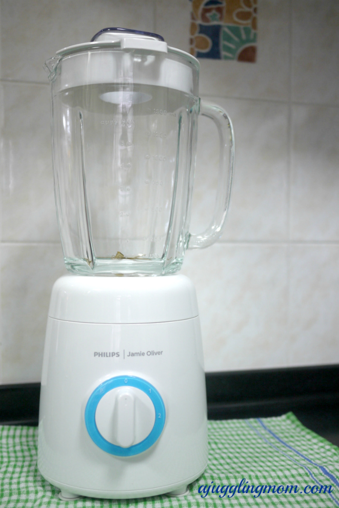 Starting day with Philips Jamie Oliver Blender - A Juggling Mom