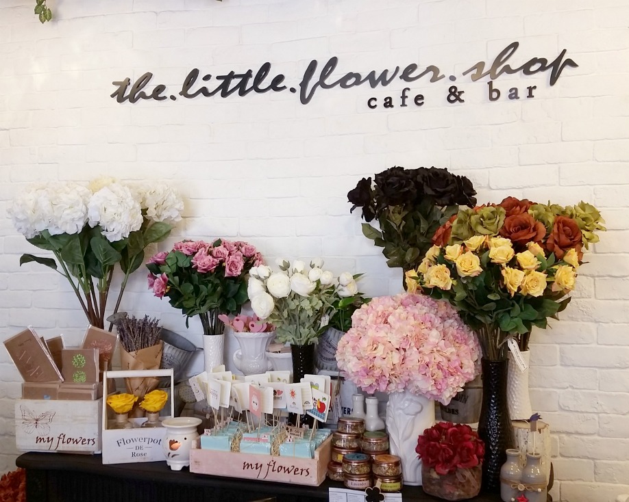 The Little Flower Shop 01