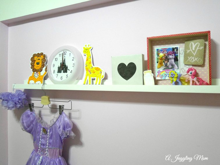 Small Spaces Girls Room 010
